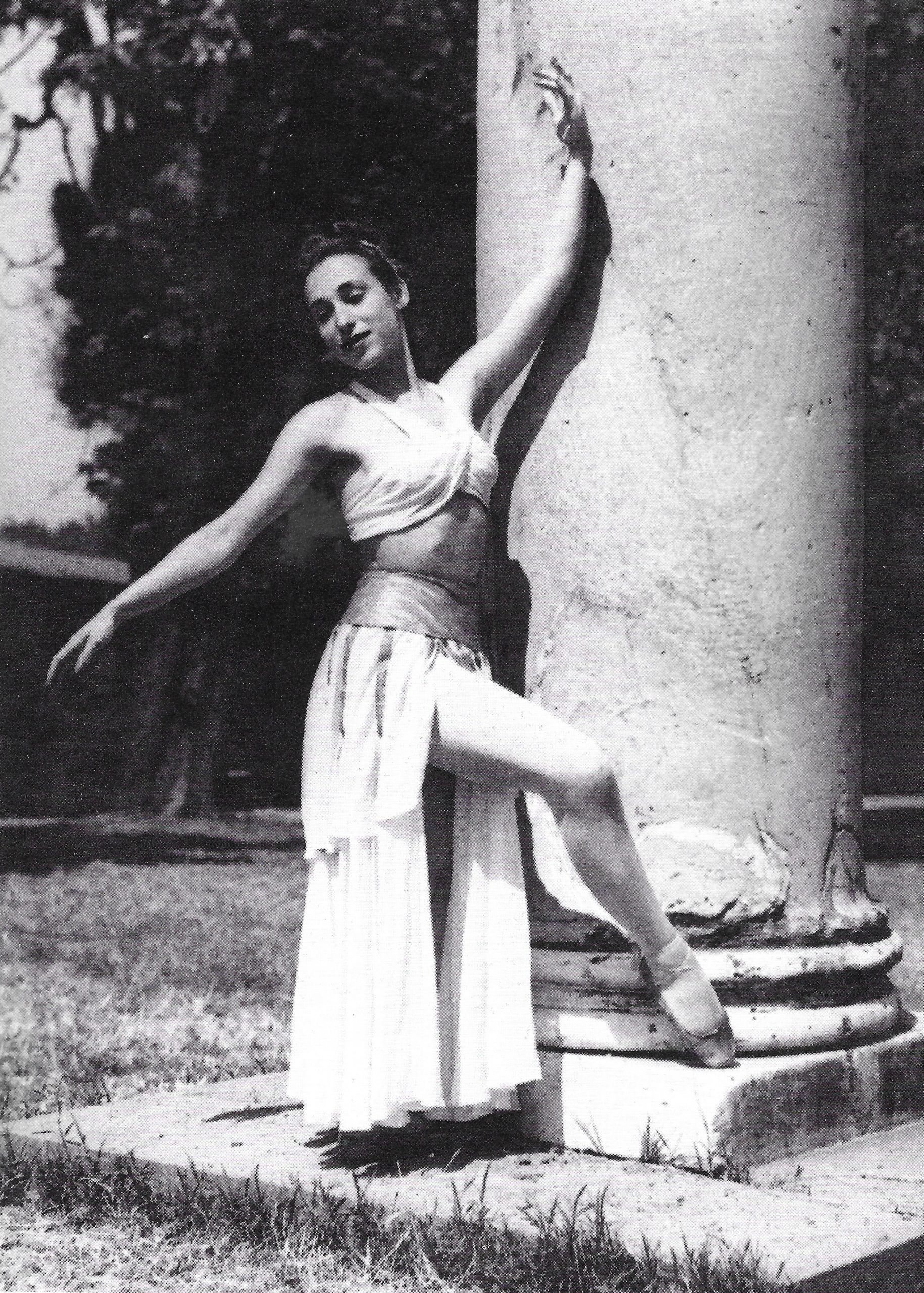 Laura Salvetti e la figlia Ilaria Tinacci, fondatrice e direttrice della Scuola di Danza Salvetti